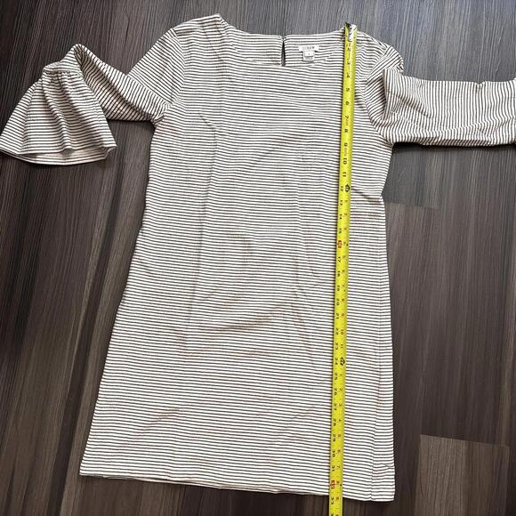 J Crew Women's Dress Gray Striped Ruffle Sleeves Size Small - Picture 5 of 8